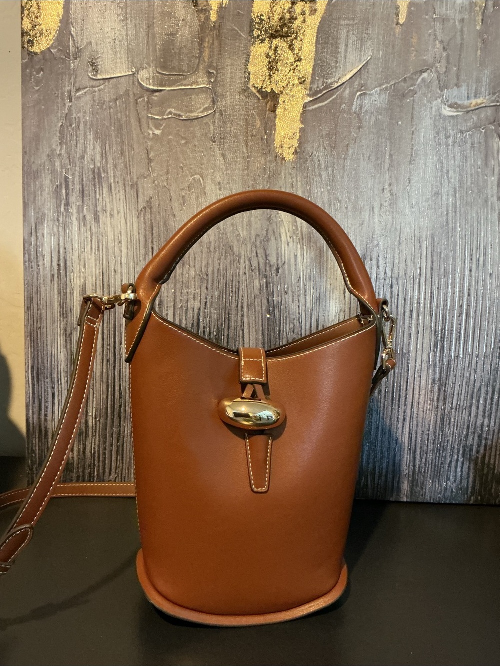 Brown Vegan Leather Bucket Bag Gold Hardware - Picture 3 of 6